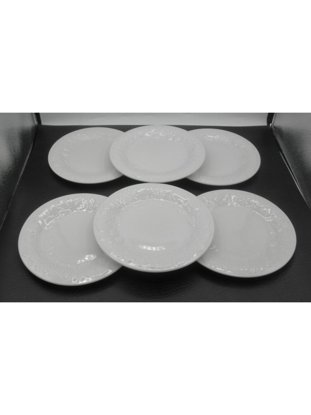 Fruit by Gibson 7-3/4 Inch Salad Plates Set of 6 Pattern Code: GIDFRU